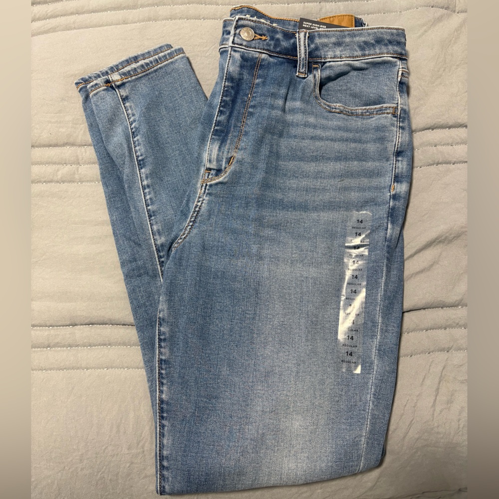 NWT American Eagle Next Level Stretch Jeans